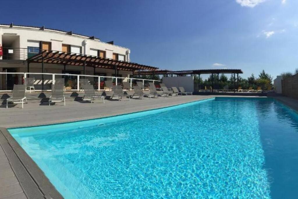104 Douce Provence Au Calme Face A La Piscine Leilighet Éguilles Eksteriør bilde